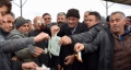 BESİCİLERDE DÖVİZE TEPKİ Fotoğrafı