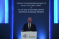 BAKAN AHMET ARSLAN KARS'TA GAZETECİLERİN SORULARINI CEVAPLADI Fotoğrafı