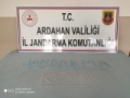 ARDAHAN'DA UYUŞTURUCU HAP ELE GEÇİRİLDİ Fotoğrafı