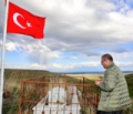 Vali Polat, Kurtuluş Savaşı Kahramanı Güllizaroğlu Abdullah’ın Kabrini Ziyaret Etti Fotoğrafı